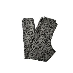 Evolution and Creation Leggings/‎ Yoga pants. Leopard Animal Print. Size M.